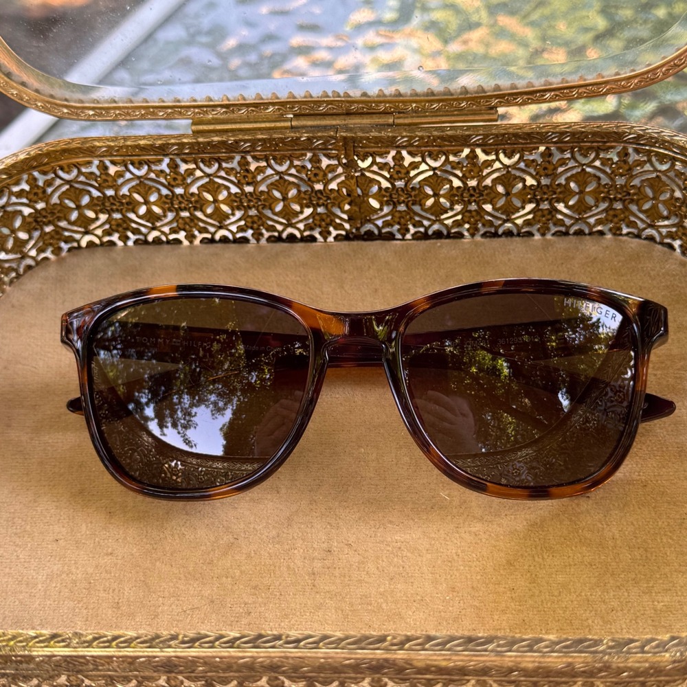 Tommy Hilfiger Tortoise Sunglasses Black Lenses Designer‎ Frames Fashion Eyewear
